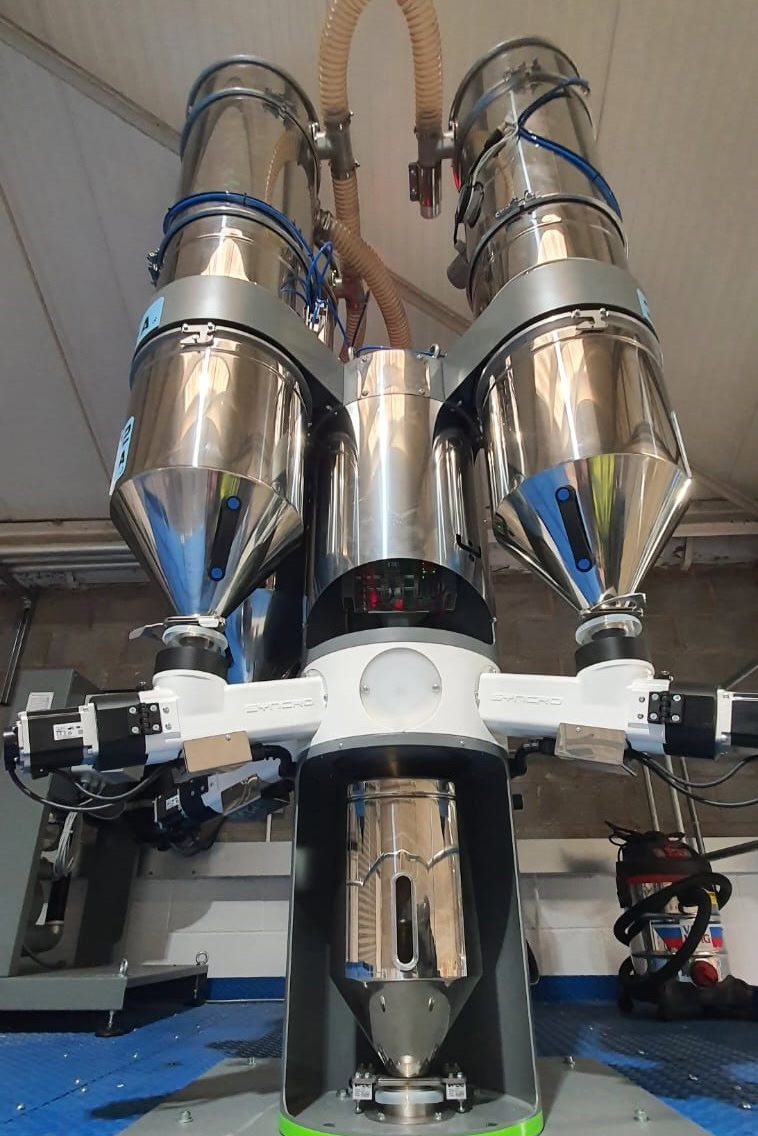 Syncro SYBLEND gravimetric blender
